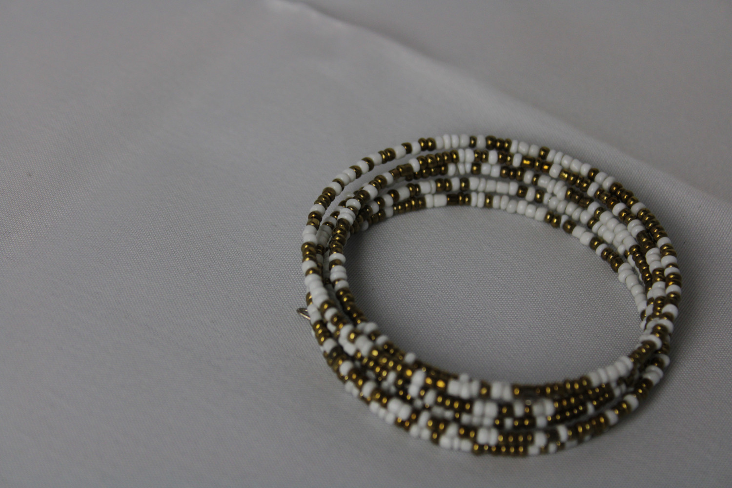 Brown Dotted Beaded Bracelet
