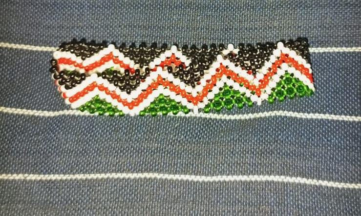 Zigzag Kenyan Flag Beaded Bangle