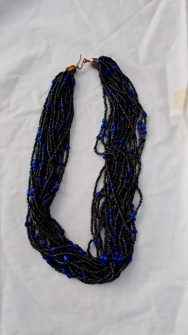 Black Bulky Purple Dotted Beaded Necklace