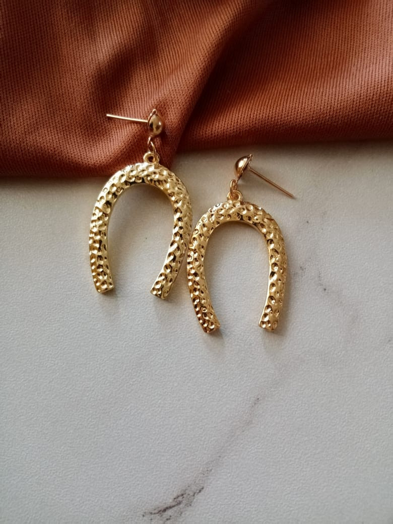 Gold HorseShoe Earrings