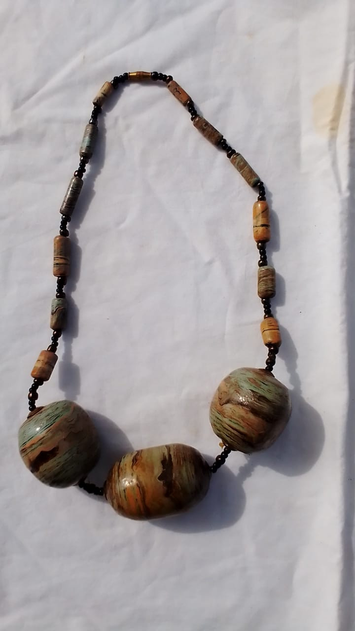 Wooden Short Grey Necklace