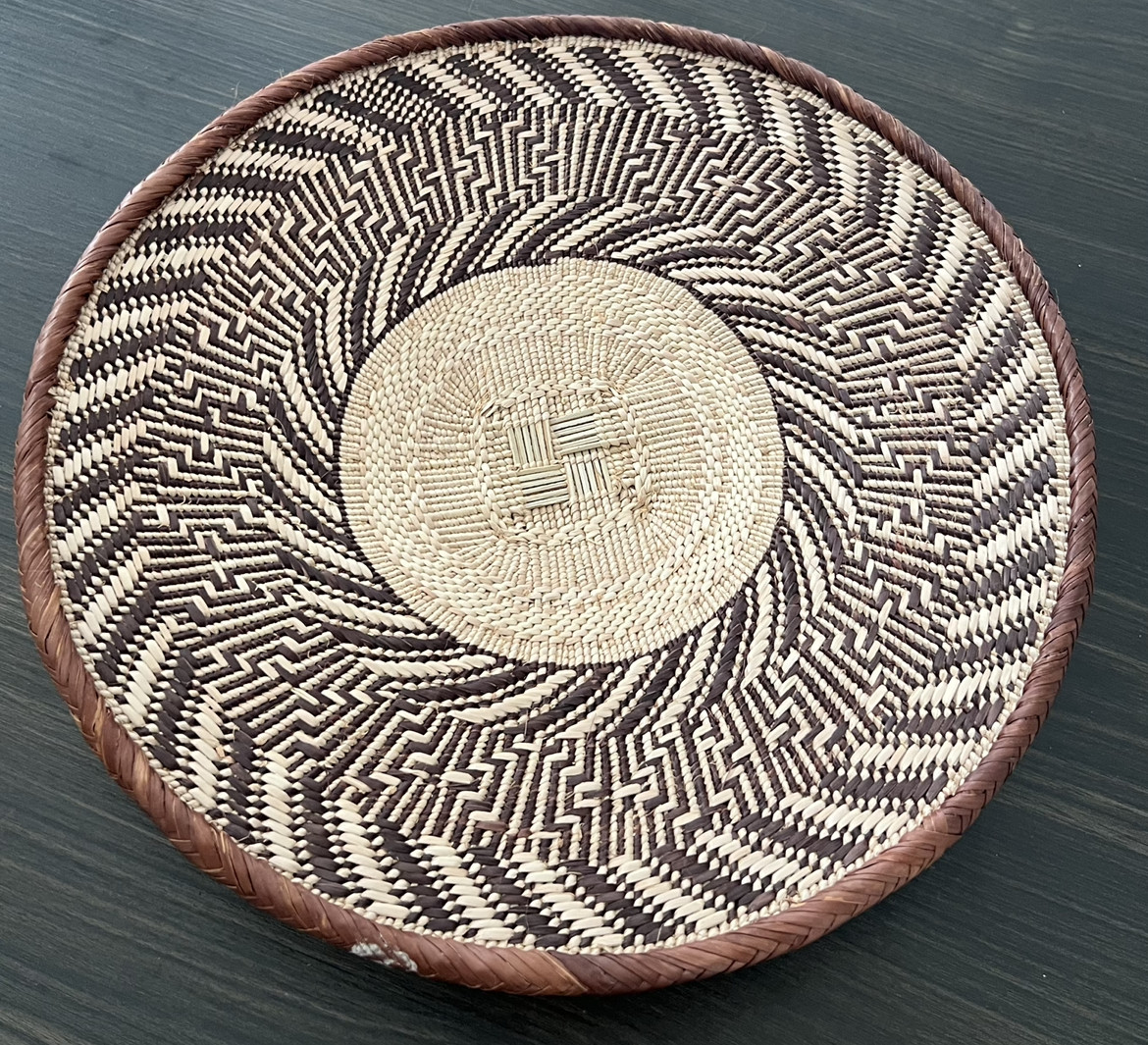 African Dining Center Piece