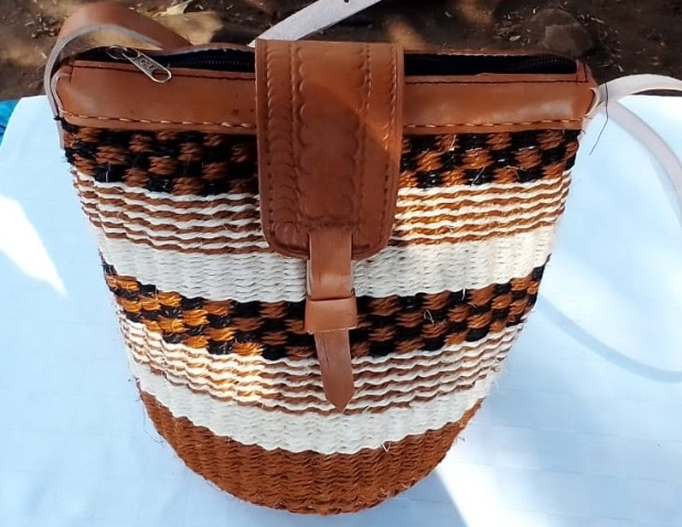 Small African Kiondo