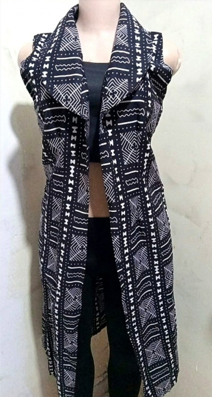 Sleeveless Kente Kimono With Collar